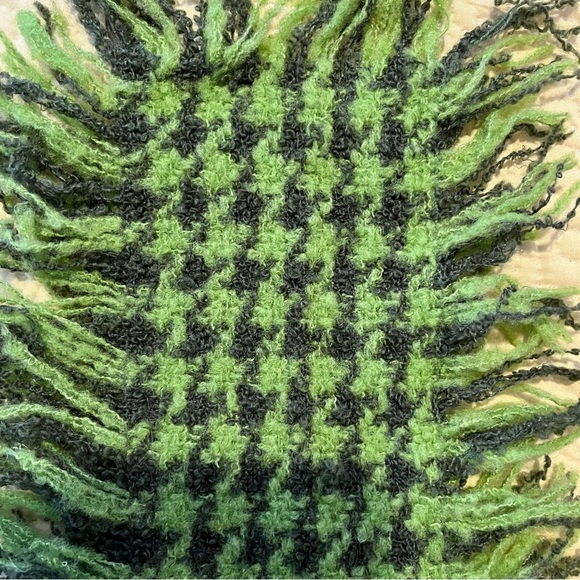 Green checked scarf from Nordstrom wool blend, fringed, soft, warm xlong 9”x91” - Picture 4 of 5